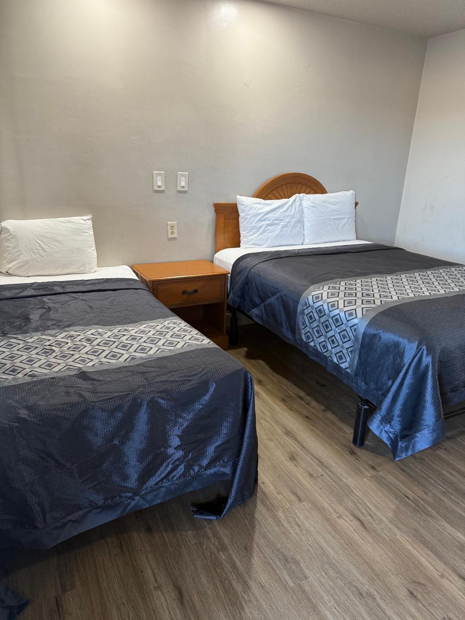 Apple Valley Motel Eksteriør bilde